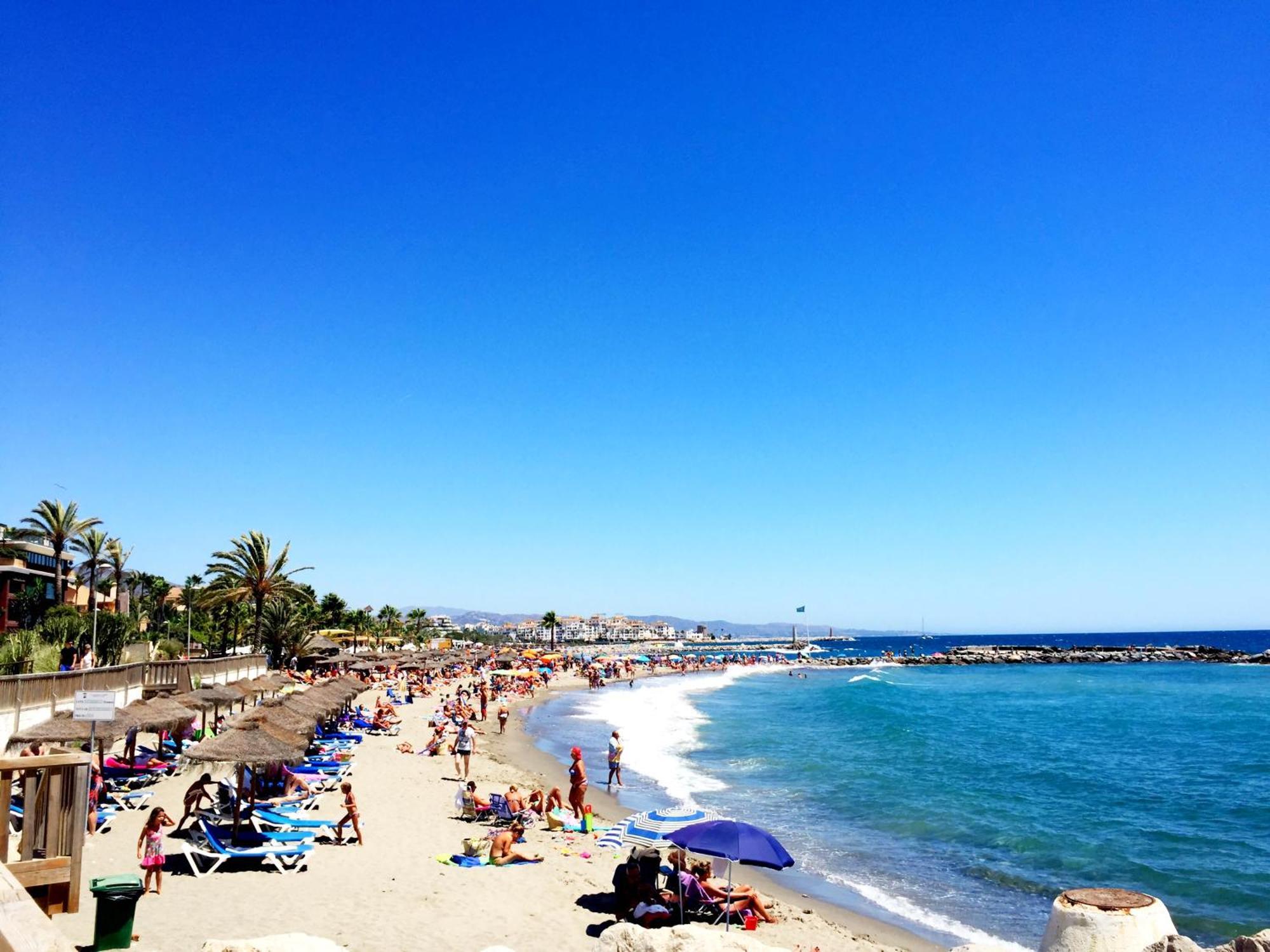 Apartamento Beachside Luxury 2 Bedroom Apartment, Puerto Banus Marbella